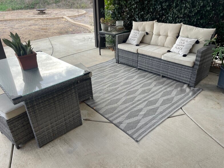 Building Photo - 33965 Impatien Pl