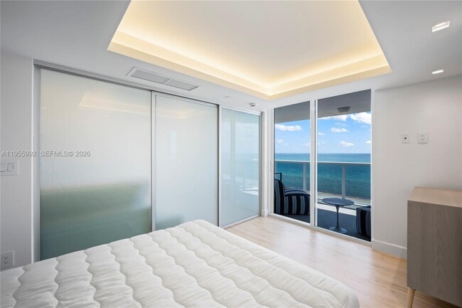 Building Photo - 2401 Collins Ave