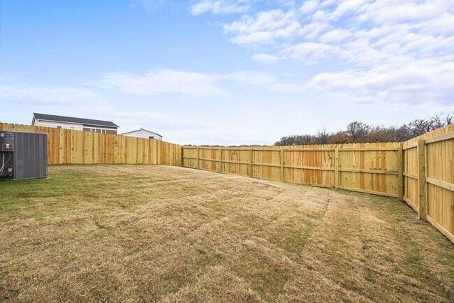 Building Photo - 2602 SW Convent St