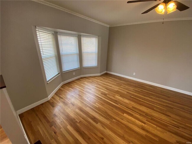 Building Photo - 9511 Antigo Dr