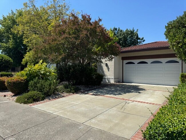 Building Photo - 3622 Citrus Ave