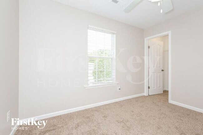 Building Photo - 5793 Midstream Cir