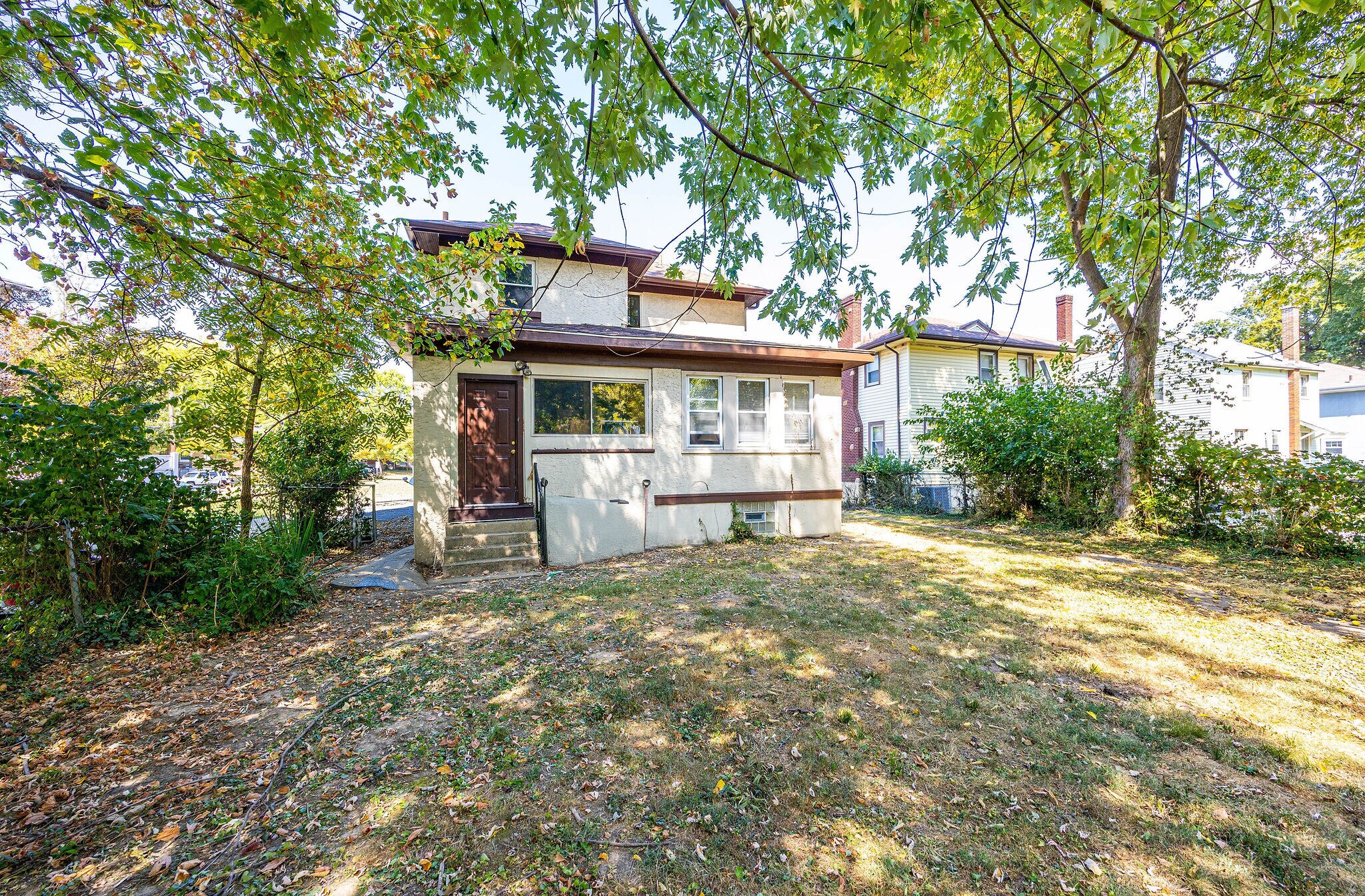 Building Photo - 6601 Iris Ave