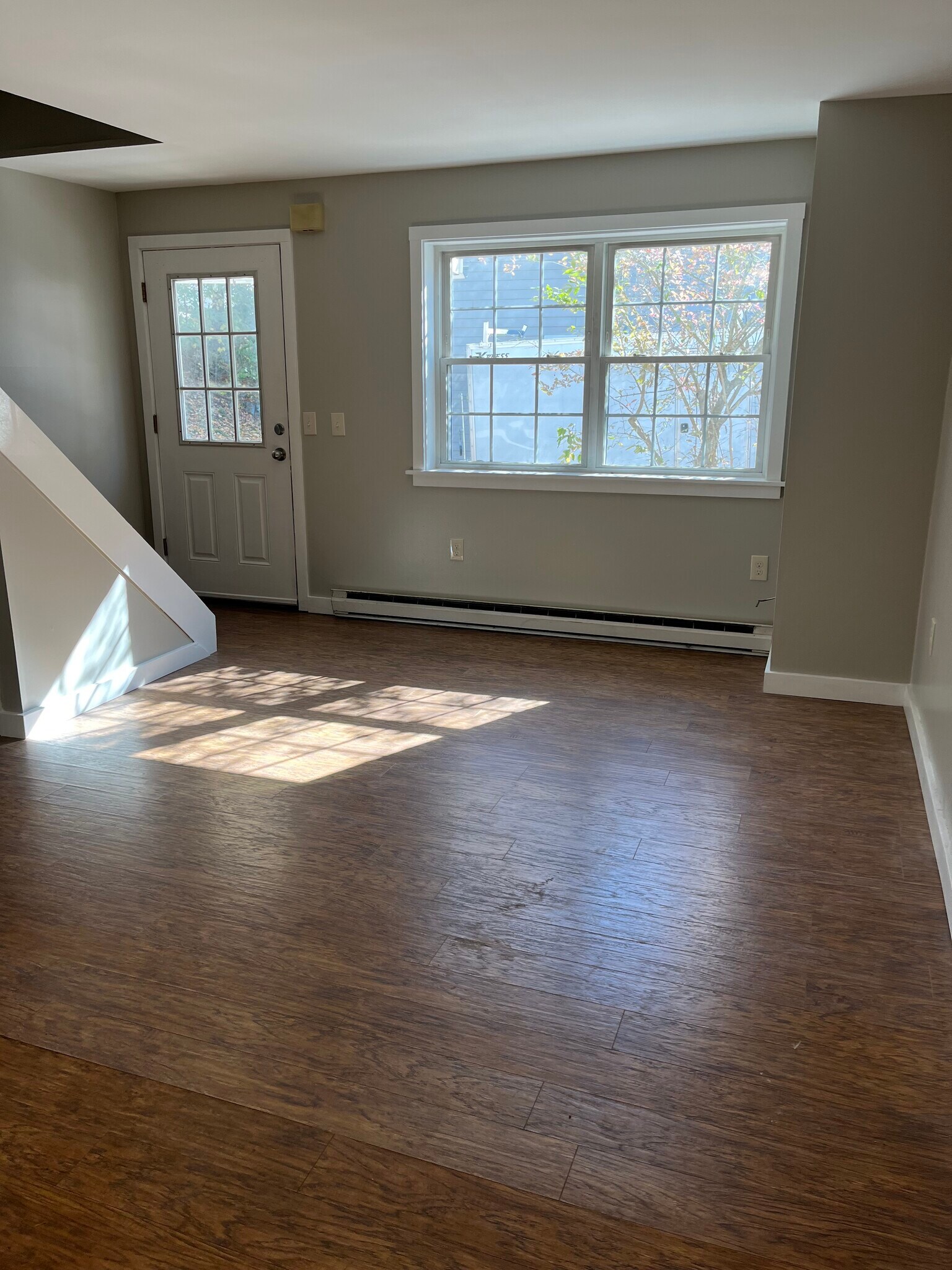 Building Photo - 46 Turnpike St