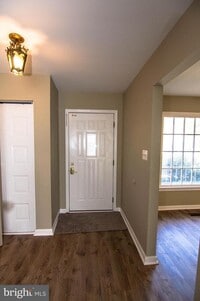 Building Photo - 5404 Helm Ct