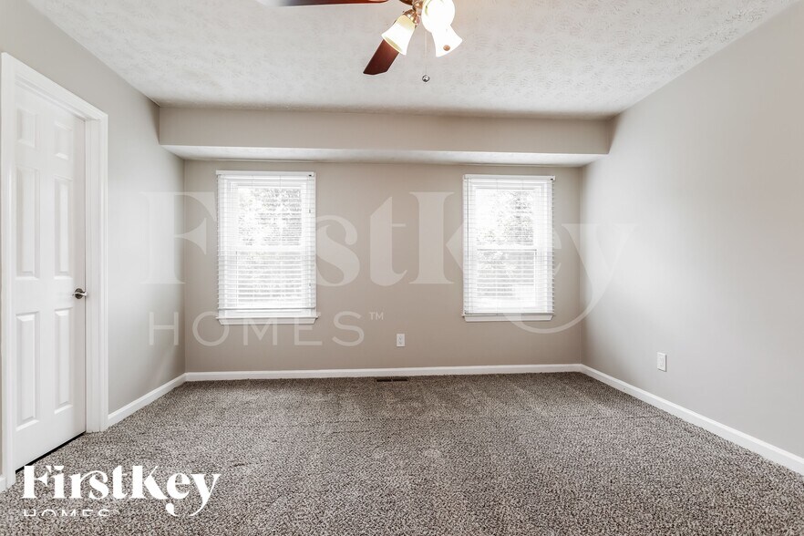 Building Photo - 2097 Blackberry Cir