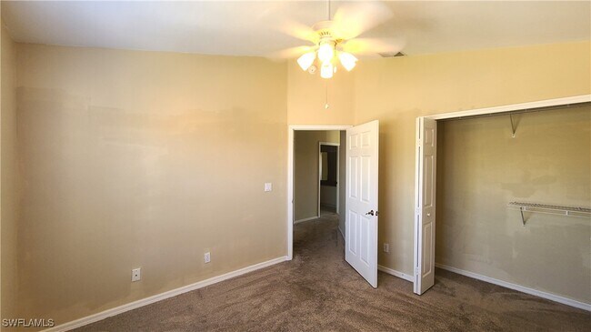 Building Photo - 9321 Alamander Ct