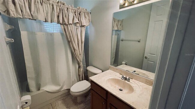 Building Photo - 1250 Glenheather Dr