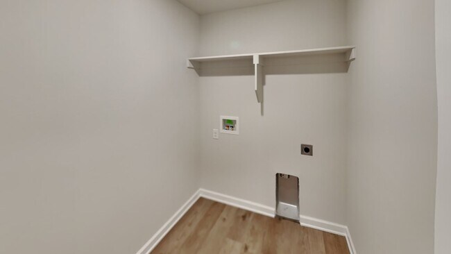 Building Photo - Brand New 4 Bedroom 2 Bath Home in Yukon S...