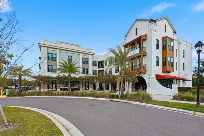 Building Photo - 32992 Major Oak Dr