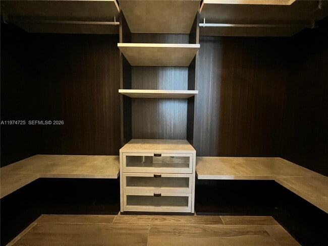 Building Photo - 801 S Miami Ave