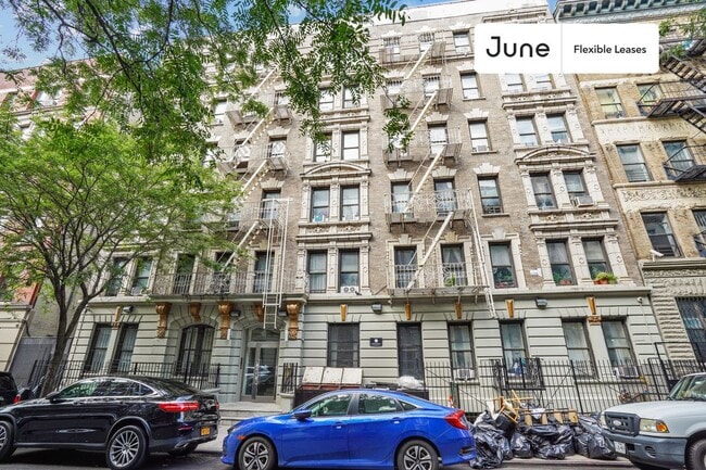 Building Photo - 15 W 107th St