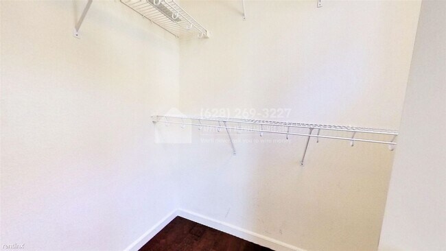 Building Photo - 3 br, 3 bath Townhome - 602 Cedarville Ln -