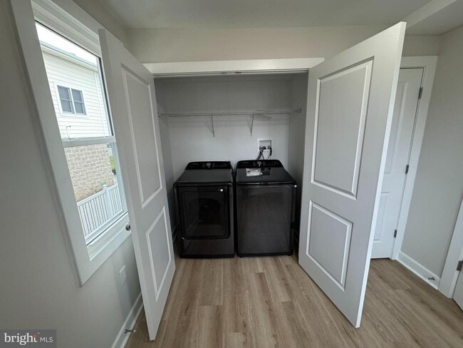 Building Photo - 9135 CUCKOLD Rd