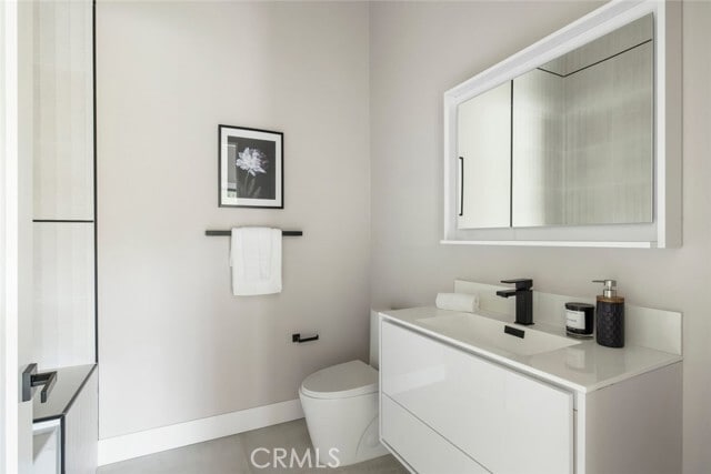 Building Photo - 22020 Alizondo Dr