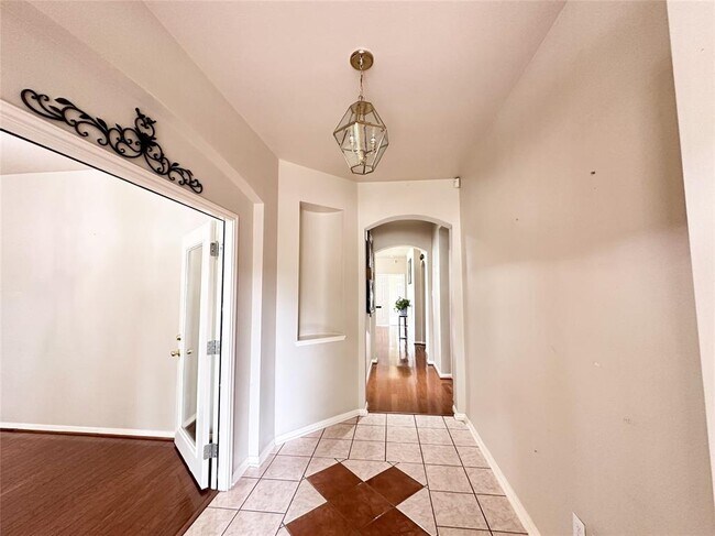 Building Photo - 11815 Champions Grove Ln