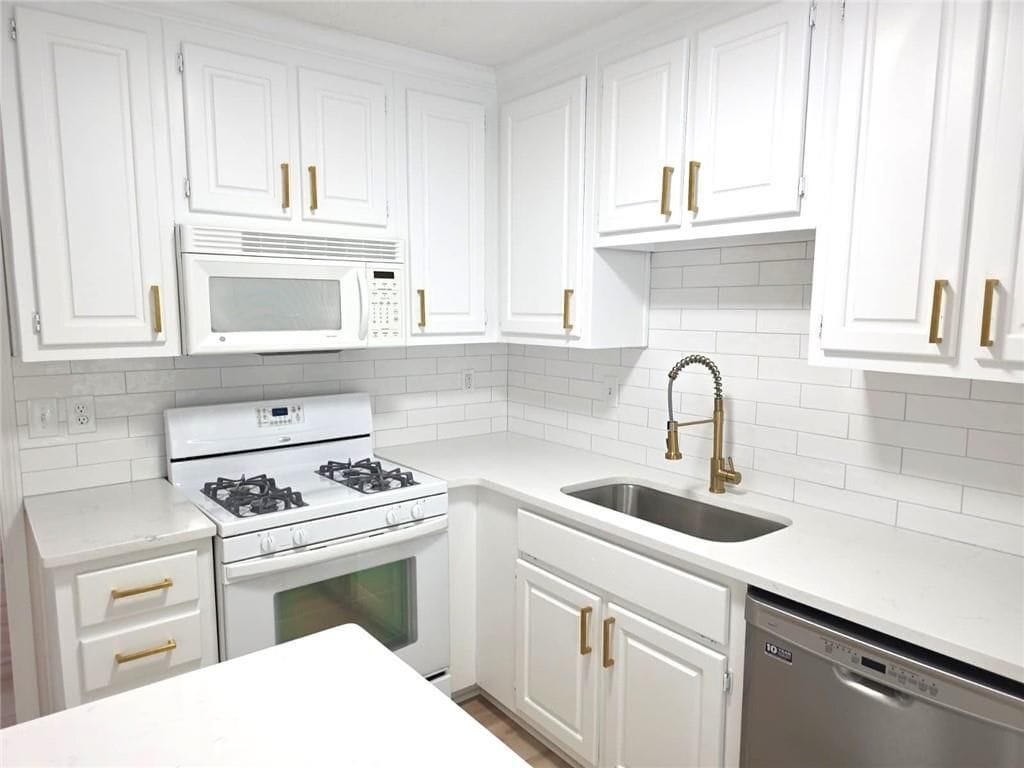 Building Photo - 6009 Deer Springs Ln NW