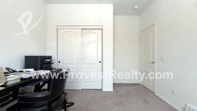 Building Photo - 11760 Sierra Rd