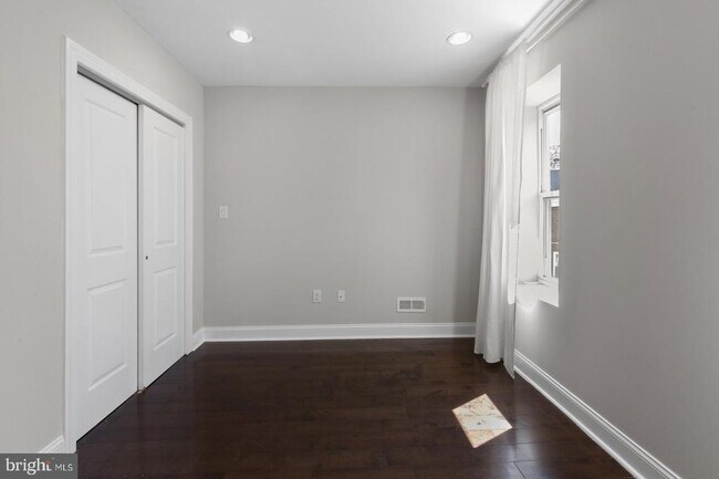 Building Photo - 2045 Wilder St