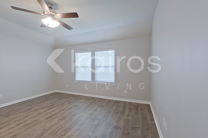 Building Photo - 116 SANTIAGO COURT