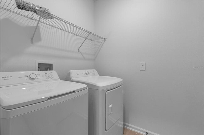 Building Photo - 2697 Bevel Ln