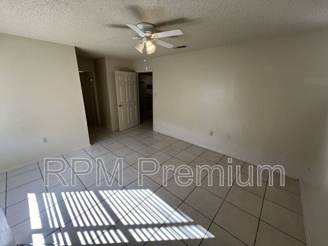 Building Photo - 5170 Weston