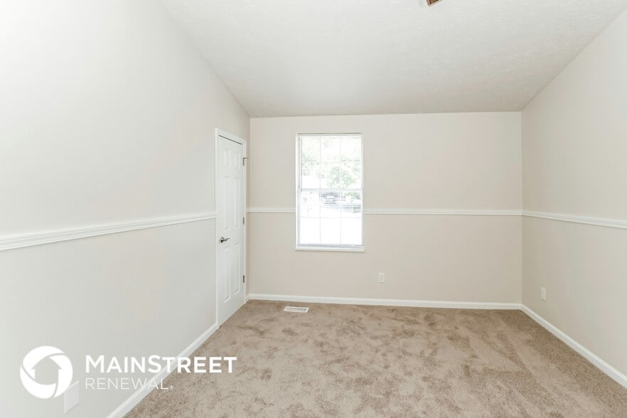 Building Photo - 7750 Drawbridge Ct