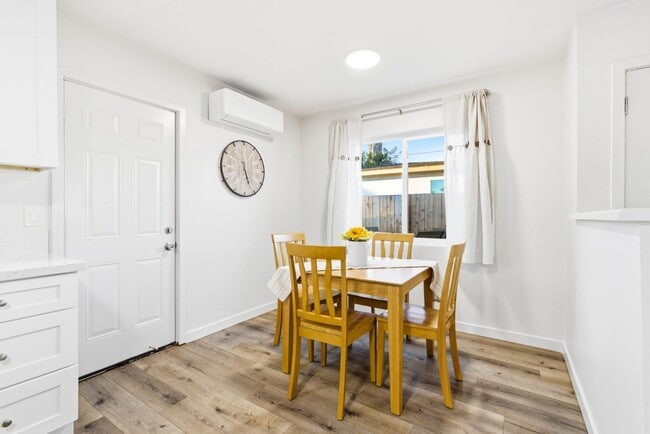 Building Photo - 1135 Florida St