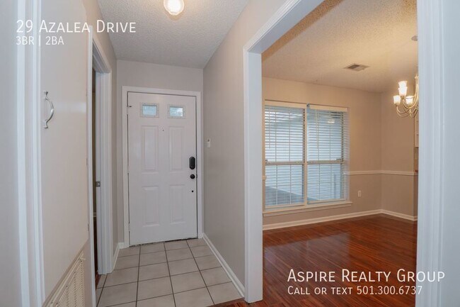 Building Photo - 29 Azalea Dr