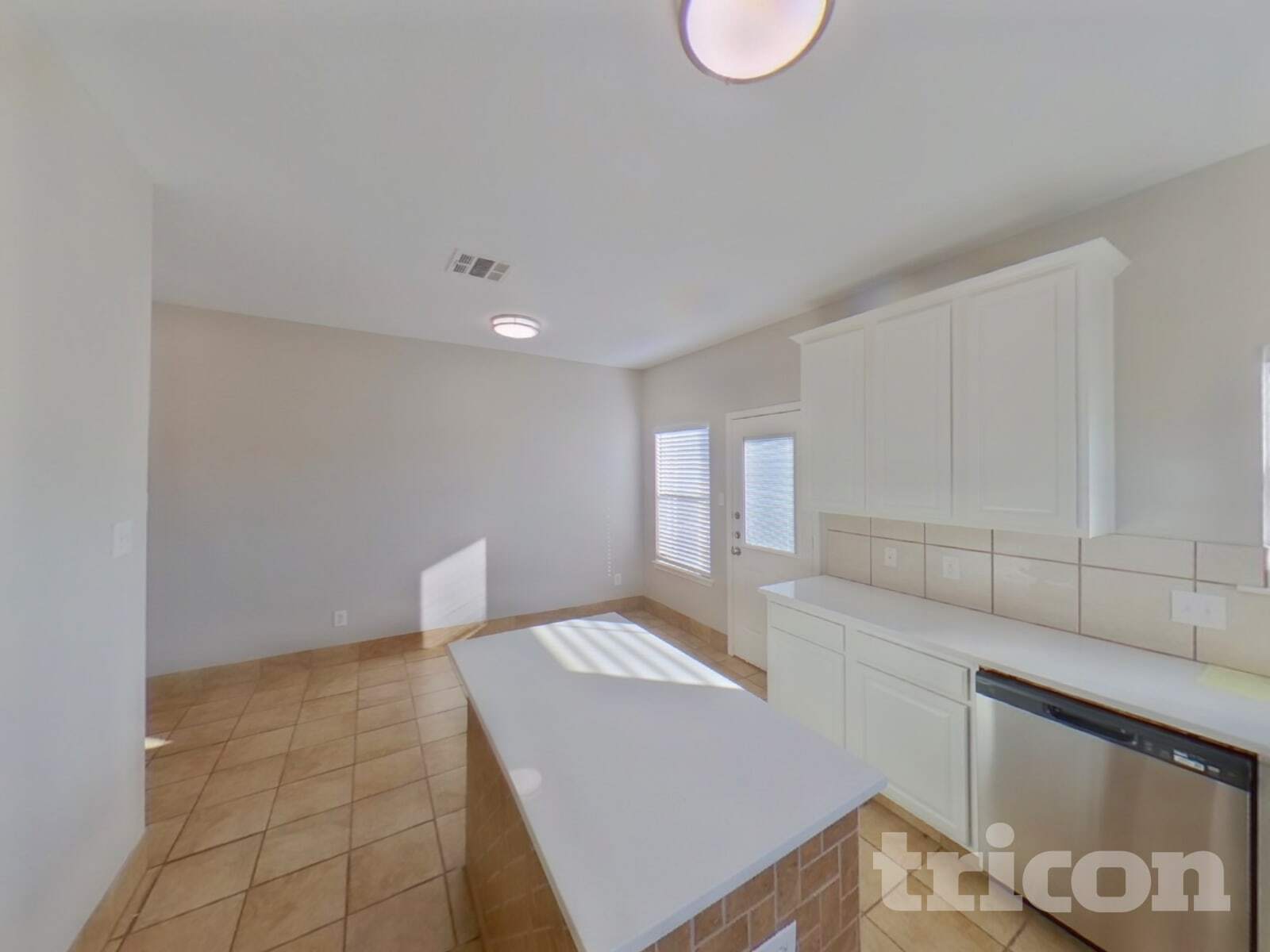 Building Photo - 521 Sandy Ln