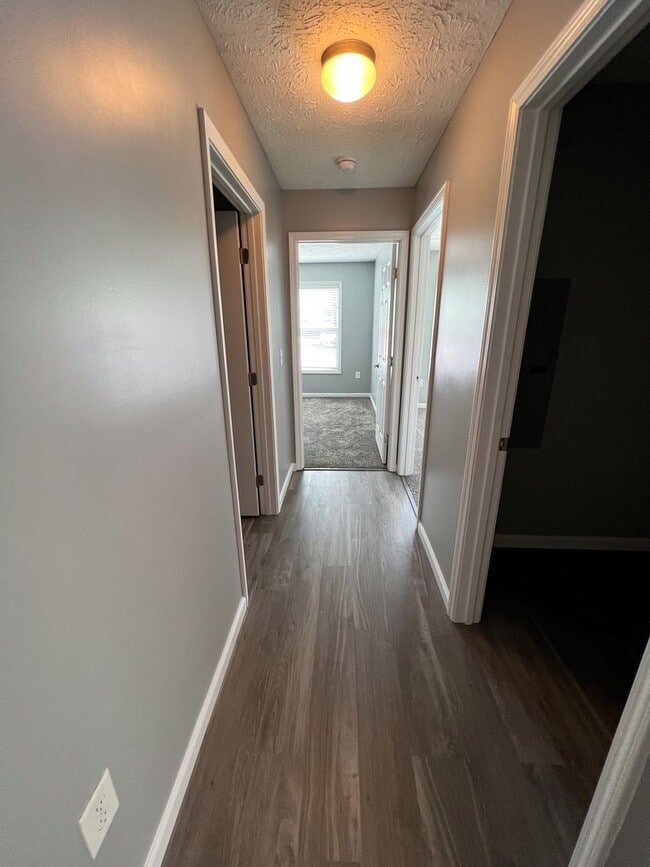 Building Photo - 3310 Harbour Pointe Pl