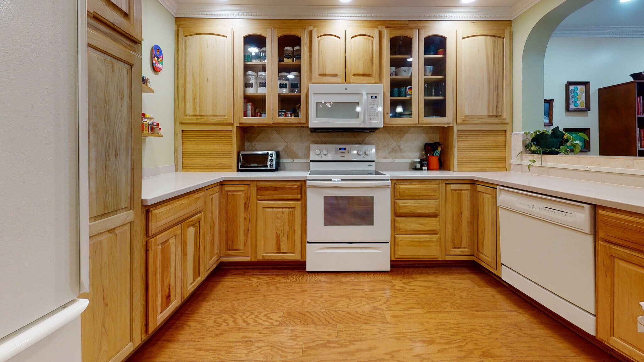 Building Photo - 1635 S Hayes St