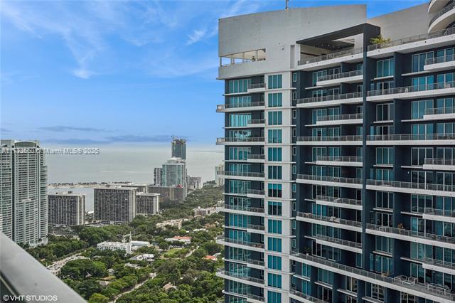 Building Photo - 1300 S Miami Ave