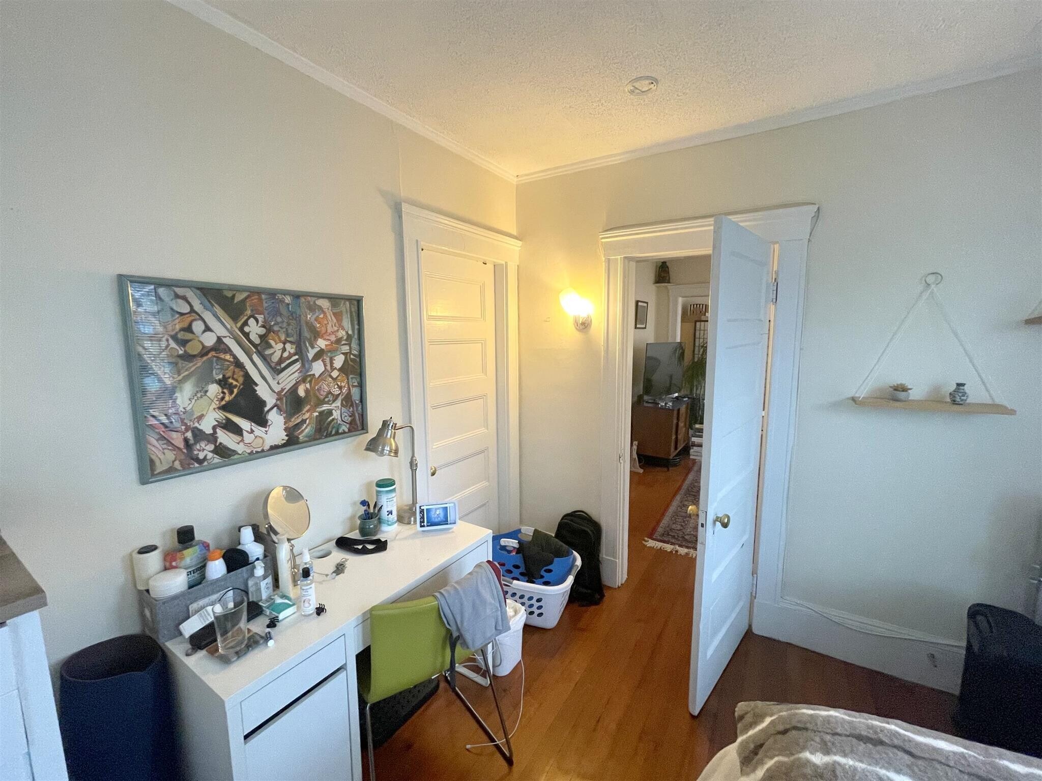 Building Photo - 14 Sanborn Ave