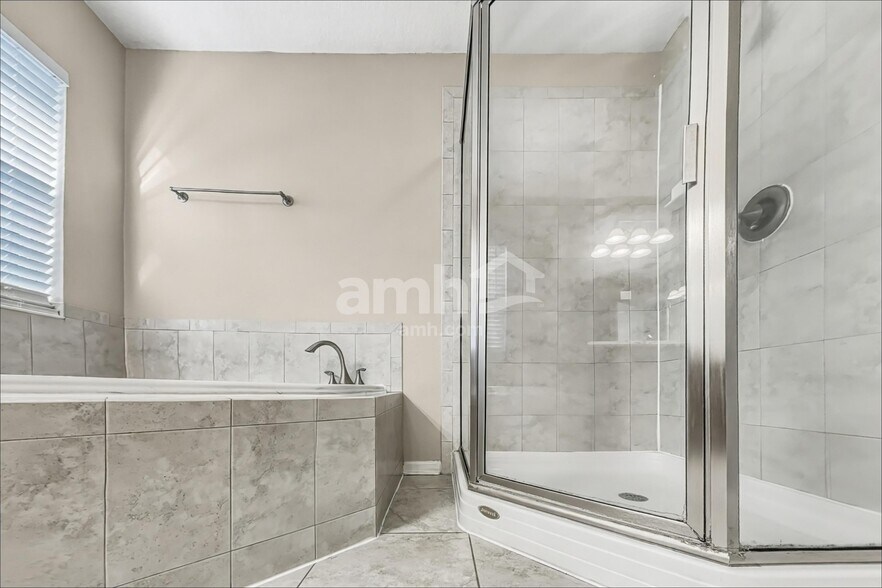 Building Photo - 4032 Ringneck Dr