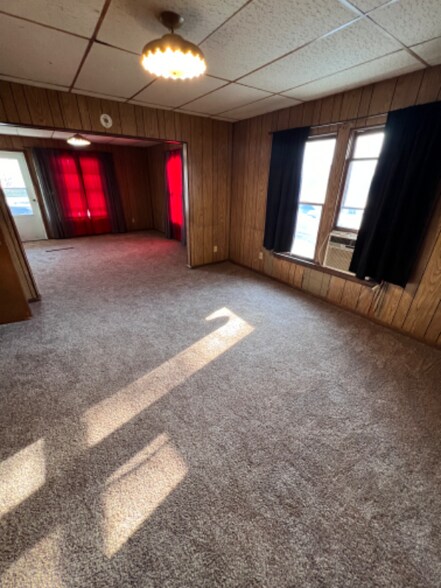 Building Photo - 2025 E 3rd Ave