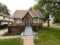 Building Photo - 2403 S St Paul St