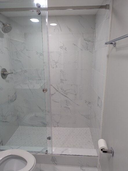 Building Photo - 2900 NW 48th Terrace