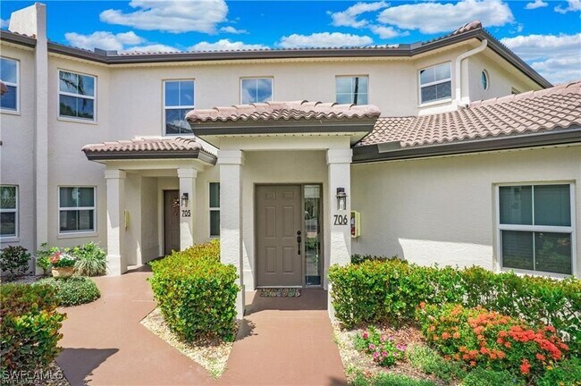 Building Photo - 700 Diamond Cir