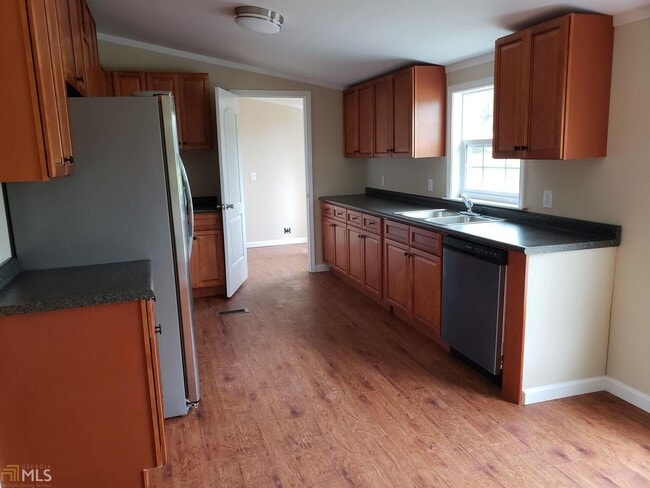 Building Photo - 4005 Candy Ln