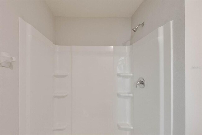 Building Photo - 8641 SW 43rd Ter