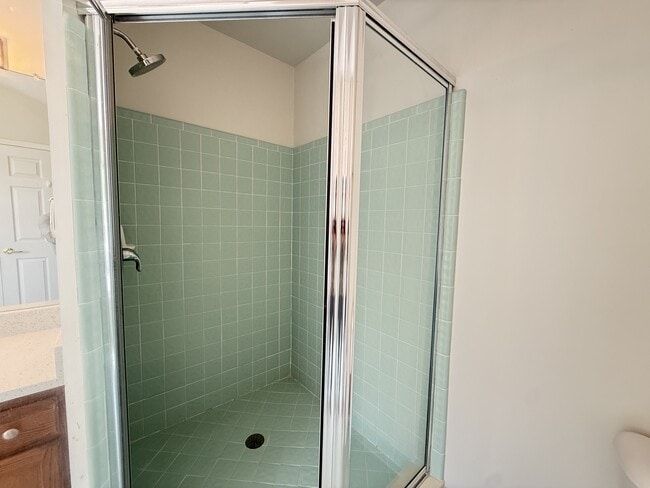 Building Photo - 4875 S Ridgeside Cir