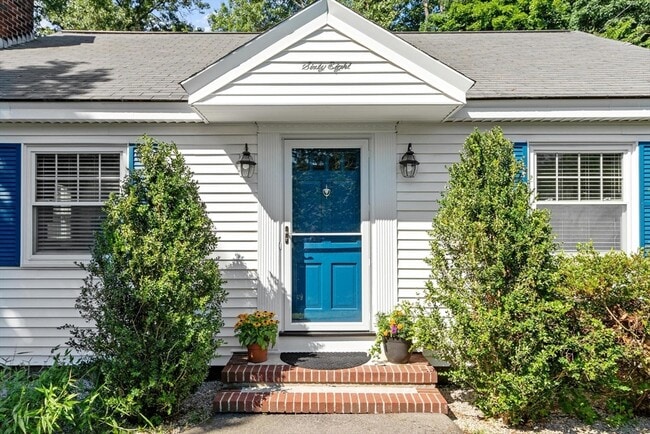 Building Photo - 68 Oak Hill Rd