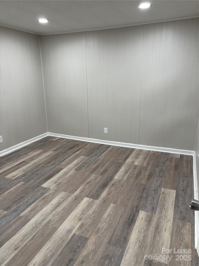 Building Photo - 242 John C Rd