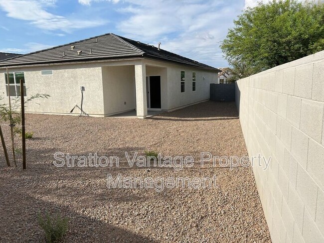 Building Photo - 212 N 20th St