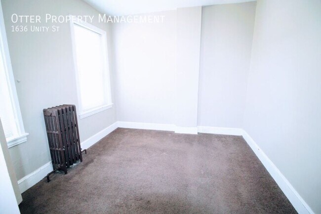 Building Photo - 1636 Unity St