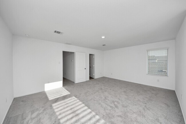 Building Photo - 6415 Geyser Starish Dr