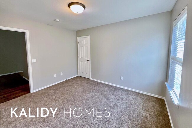 Building Photo - 2904 Cider Mill Ln