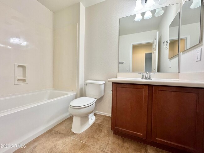 Building Photo - 3129 E Battala Ct