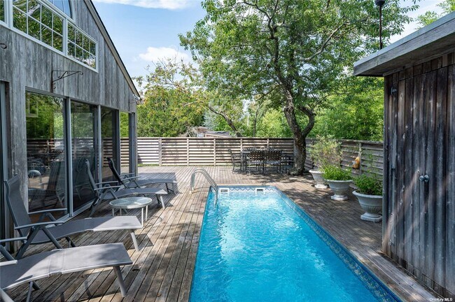 Building Photo - 50 Evergreen Ave